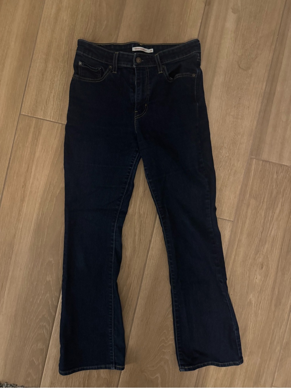 Levi’s Dark Blue Women's 725 Bootcut Jeans - Classic Fit